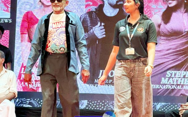 ഇരിങ്ങാലക്കുട ക്രൈസ്റ്റ് കോളജില്‍ തവനീഷ് സംഘടിപ്പിച്ച നിറം 2025 ഫാഷന്‍ ഷോയില്‍ റാംപിലെത്തിയ 83 കാരന്‍ രാജന്‍.