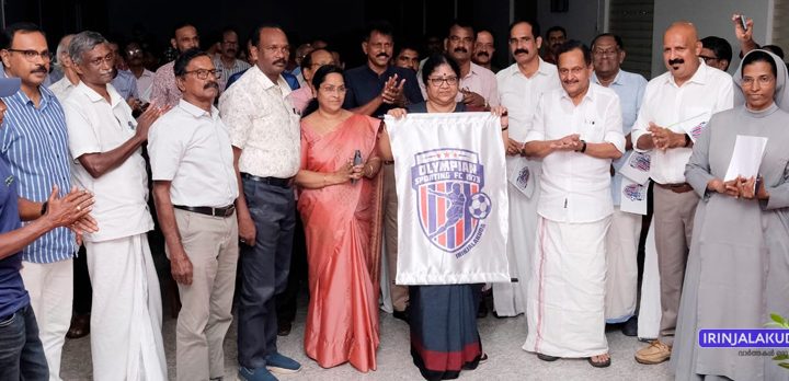 ഒളിമ്പ്യന് ഫുട്ബോള് ക്ലബ്ബിന്റെ ആഭിമുഖ്യത്തില് സംഘടിപ്പിക്കുന്ന ടൂര്ണമെന്റ് പ്രഖ്യാപനം ഉന്നത വിദ്യാഭ്യാസ വകുപ്പ് മന്ത്രി ഡോ. ആര്. ബിന്ദു ഉദ്ഘാടനം ചെയ്തു.