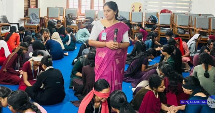 ഇരിങ്ങാലക്കുട സെന്‍റ് ജോസഫ്‌സ് കോളജില്‍ സംഘടിപ്പിച്ച മ്യുസിക് ആന്‍ഡ് മൂവ്‌മെന്‍റ് തെറാപ്പി ഏകദിന ശില്പശാല.