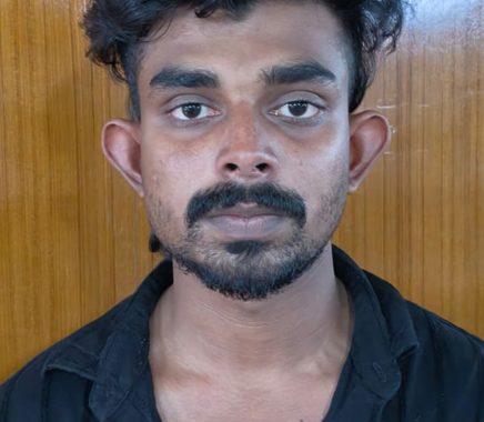 അശ്വിന്‍.