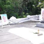 ഉമ്മന്‍ചാണ്ടി യുടെ കല്ലറയില്‍ പ്രാര്‍ഥിച്ച് ഉണ്ണിയാടന്‍