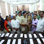 നഷ്ടപ്പെട്ട മൊബൈല്‍ ഫോണുകള്‍ തൃശൂര്‍ റൂറല്‍ പോലീസ് കണ്ടെത്തി തിരികെ നല്‍കി. നല്‍കിയത് 489 മൊബൈല്‍ ഫോണുകള്‍