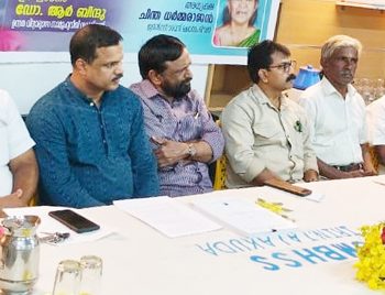 സമഗ്ര ശിക്ഷാ കേരളയും കൊച്ചി ശാസ്ത്രസാങ്കേതിക സര്‍വ്വകലാശാലയും ചേര്‍ന്ന് ഒരുക്കുന്ന സ്ട്രീം ഹബ്ബിന്റെ ജില്ലാതല ഉദ്ഘാടനം ഗവ. മോഡല്‍ ബോയ്‌സ് ഹയര്‍സെക്കന്‍ഡറി സ്‌കൂളില്‍ ഉന്നത വിദ്യാഭ്യാസ സാമൂഹ്യനീതി വകുപ്പ് മന്ത്രി ഡോ. ആര്‍. ബിന്ദു നിര്‍വഹിക്കുന്നു.