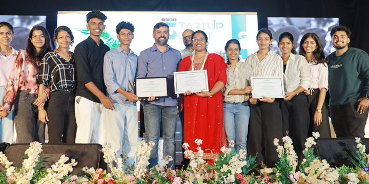 കേരള സ്റ്റാര്‍ട്ട് അപ്പ് മിഷന്‍ സംഘടിപ്പിച്ച ഐഇഡിസി സ്റ്റാര്‍ട്ട് അപ്പ് സമ്മിറ്റില്‍ ടോപ്പ് പെര്‍ഫോര്‍മര്‍, ബെസ്റ്റ് ഇന്നവേഷന്‍ ഇക്കോസിസ്റ്റ, ബെസ്റ്റ് എമര്‍ജിംഗ് ഇന്‍ക്യൂബേഷന്‍ ഇക്കോസിസ്റ്റം പുരസ്‌കാരങ്ങള്‍ ക്രൈസ്റ്റ് എന്‍ജിനീയറിംഗ് കോളജ് ഐഇഡിസി വിദ്യാര്‍ഥികള്‍ കെഎസ്എം സീനിയര്‍ മാനേജര്‍ അശോക് കുര്യന്‍ പഞ്ഞിക്കാരനില്‍ നിന്ന് ഏറ്റുവാങ്ങുന്നു.