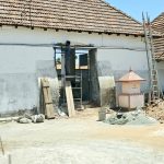 കൂടല്‍മാണിക്യം ക്ഷേത്രത്തിന്റെ തെക്കേ ഗോപുരവാതില്‍ വീതികൂട്ടുന്നതിനായി പൊളിച്ചു