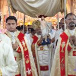 മരണത്തെ കീഴടക്കി ഉയര്‍ത്തെഴുന്നേറ്റതിന്റെ ഓര്‍മ പുതുക്കി; പ്രത്യാശയുടെ സന്ദേശം പകര്‍ന്ന് ഈസ്റ്റര്‍ ആഘോഷിച്ചു