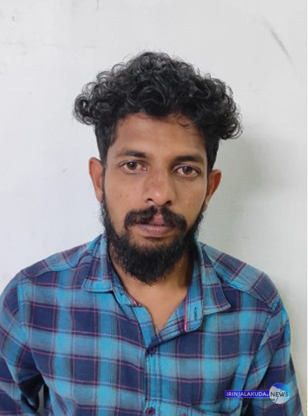 സലോഷ് (29).