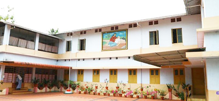 കാരുണ്യത്തിന്റെ സ്‌നേഹക്കൂട്, സുവര്‍ണ ജൂബിലി ആഘോഷിക്കുന്ന ഇരിങ്ങാലക്കുട ശാന്തിസദനം.