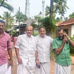 തളിയക്കോണം സ്റ്റേഡിയത്തിലെ മണ്ണ് ഒലിച്ചിറങ്ങി ചെളിയിലായ വീടുകള്‍ അഡ്വ. തോമസ് ഉണ്ണിയാടന്‍ സന്ദര്‍ശിച്ചു