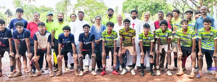ഇരിങ്ങാലക്കുട സെന്റ് തോമസ് കത്തീഡ്രല്‍ കുടുംബസമ്മേളന കേന്ദ്രസമിതിയുടെ നേതൃത്വത്തില്‍ നടന്ന ഫുട്ബോള്‍ ടൂര്‍ണമെന്റില്‍ ജേതാക്കളായ ലിസ്യു മേഖല ടീം.