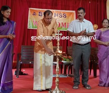 കല്പറമ്പ് ബിവിഎം ഹയര്‍സെക്കന്‍ഡറി സ്‌കൂളില്‍ സംഘടിപ്പിച്ച പിടിഎ പൊതുയോഗം പ്രശസ്ത കവിയും ചലച്ചിത്രഗാനരചയിതാവും പ്രഭാഷകനുമായ ഐ.എസ്. കുണ്ടൂര്‍ ഉദ്ഘാടനം ചെയ്യുന്നു.