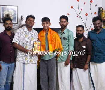 നാഷണല്‍ അണ്ടര്‍ 19 ആര്‍ച്ചറി റീകര്‍വ് റൗണ്ടിലേക്ക് യോഗ്യത നേടിയ ഋതുനന്ദിനെ യുവമോര്‍ച്ചയുടെ നേതൃത്വത്തില്‍ ആദരിക്കുന്നു.