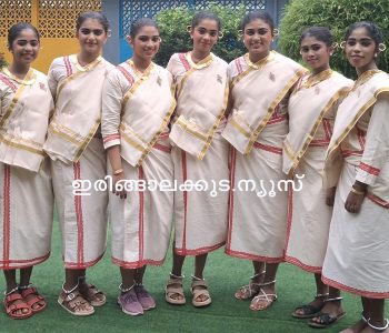 തൃശൂര്‍ സെന്‍ട്രല്‍ സഹോദയ സിബിഎസ്ഇ കലോത്സവത്തില്‍ കോമണ്‍ കാറ്റഗറി മാര്‍ഗംകളിയില്‍ ഒന്നാം സ്ഥാനം നേടിയ ചെന്ത്രാപ്പിന്നി എസ്എന്‍ വിദ്യാഭവന്‍ സീനിയര്‍ സെക്കന്‍ഡറി സ്‌കൂള്‍.
